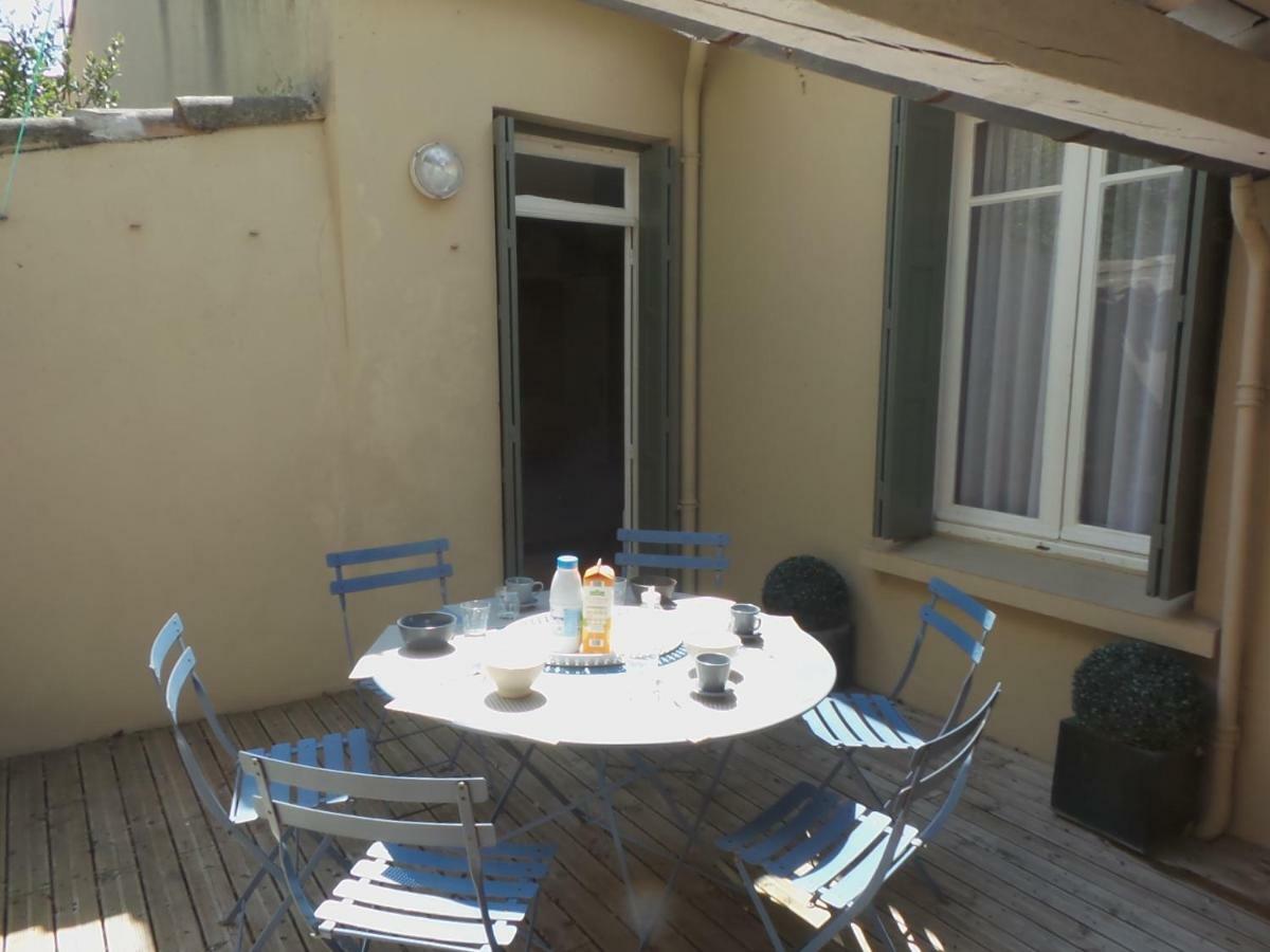 Vakantiehuis Spacieux Face A La Cite Medievale *